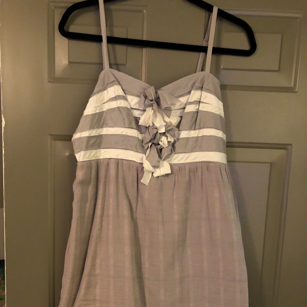 EUC Grey & white sundress
